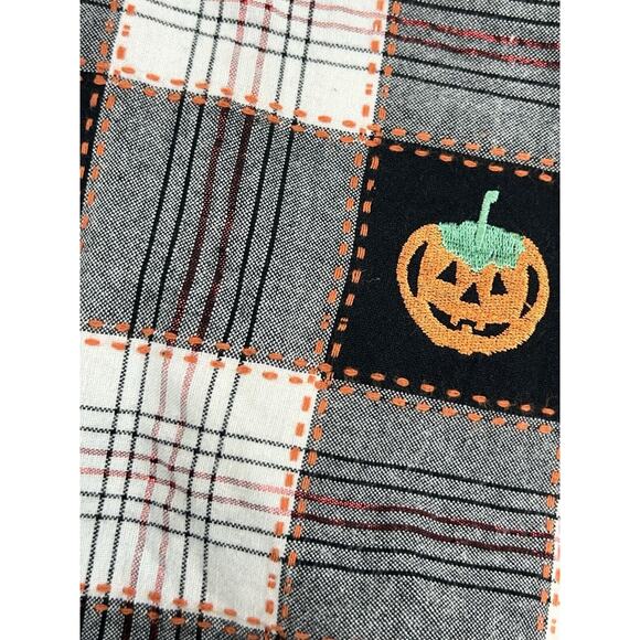 VICTORIA JONES Women's 2x BLACK WHITE Buffalo Plaid embroidered Jack o lanterns - Picture 3 of 6
